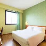 Concorde Hotel 4*