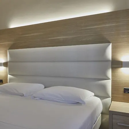 Hotel Concorde 4*